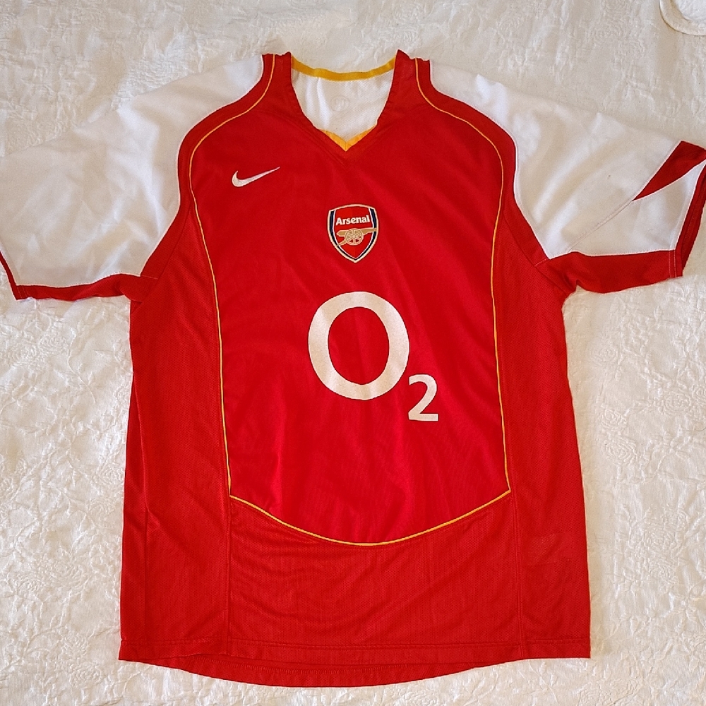 Nike Arsenal Red and White Soccer Jersey Large